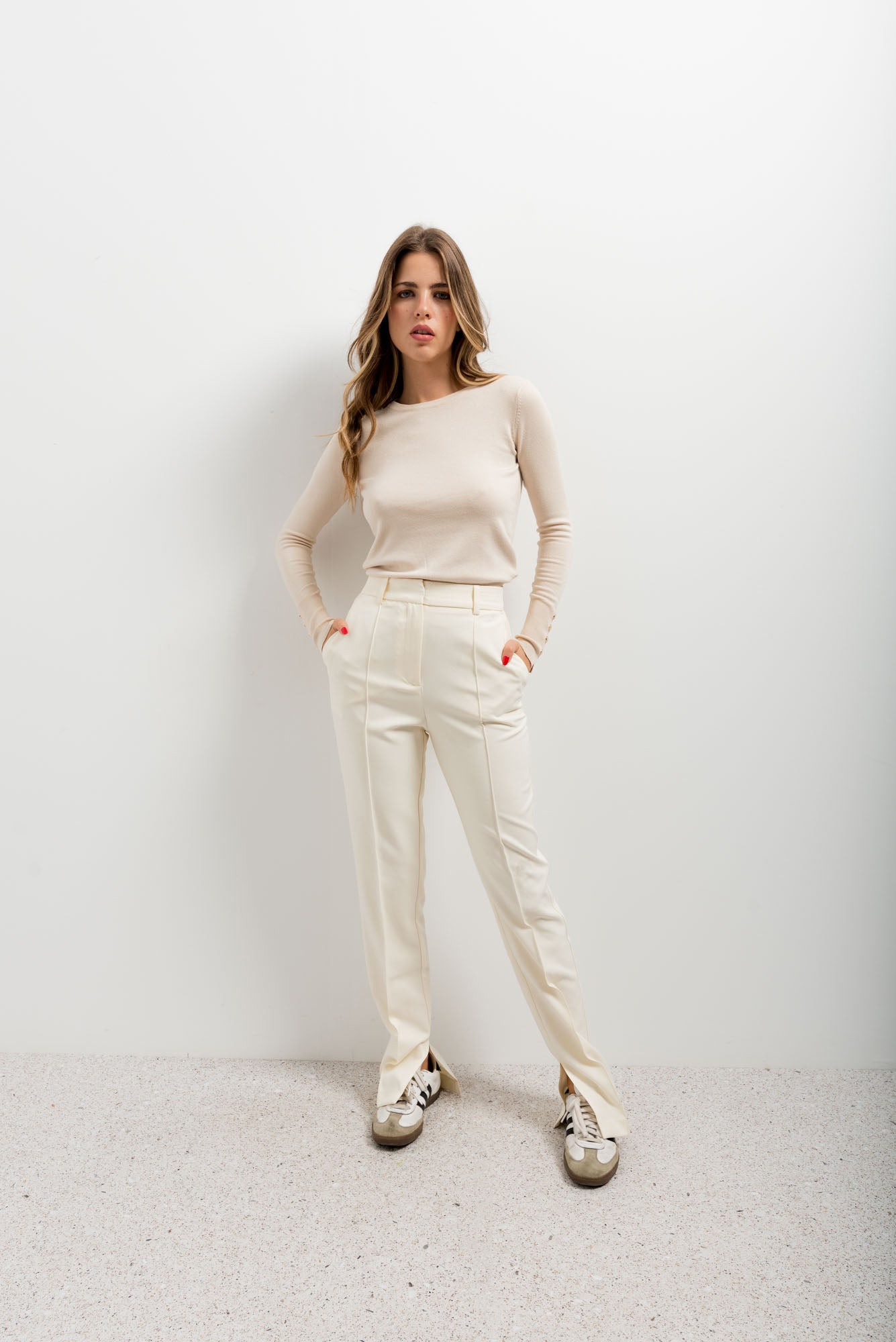 Pantalon recto aberturas