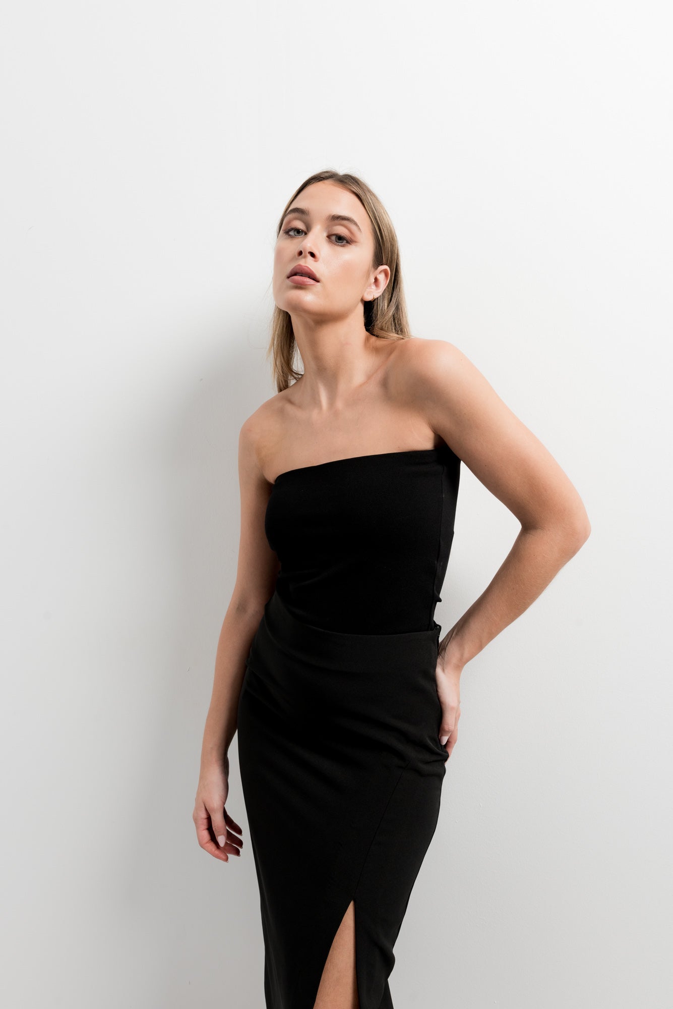 Falda midi abertura