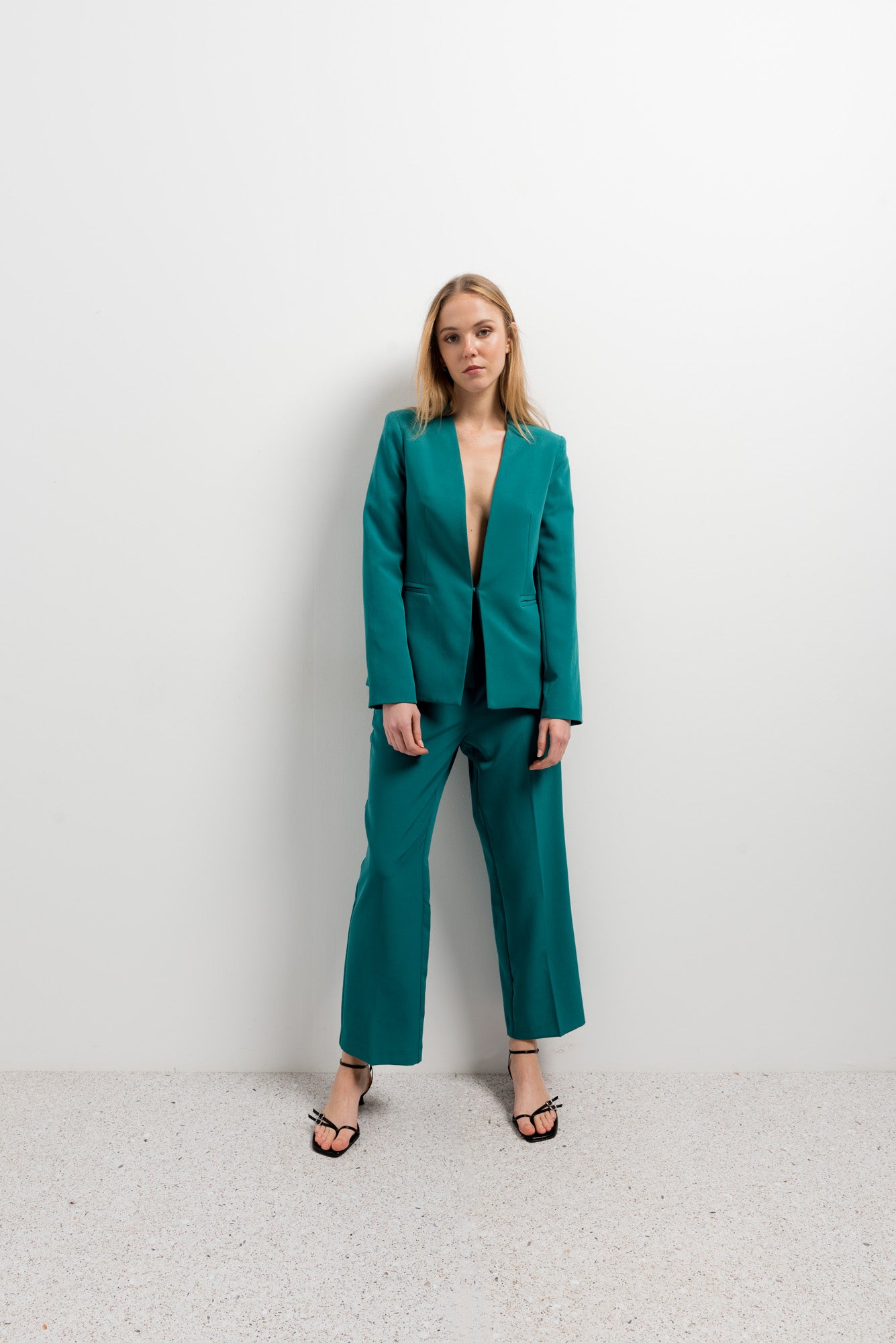 Pantalón tiro alto culotte