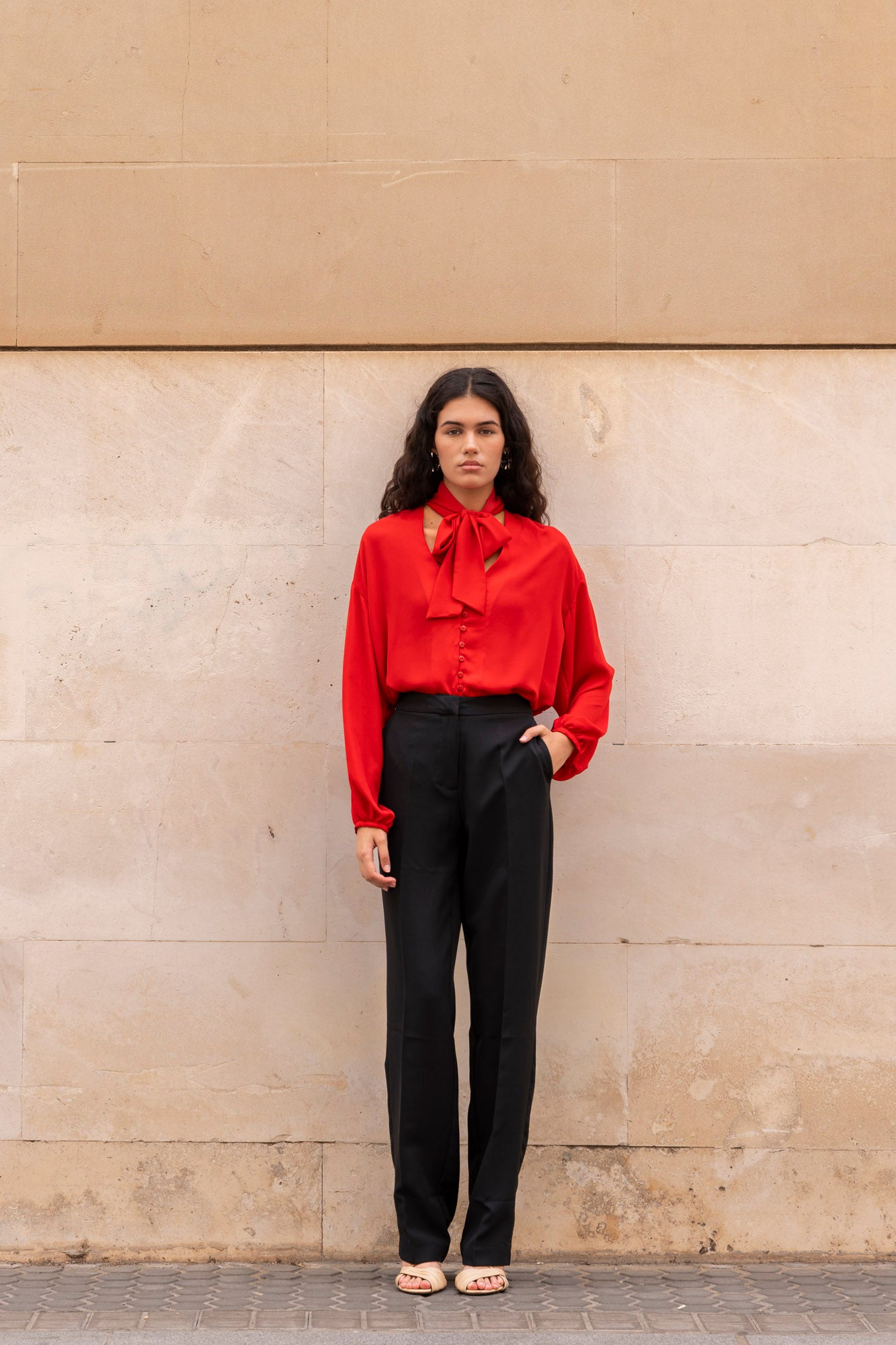 Blusa Fluida com Laço