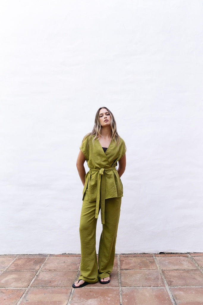 CALÇA FLUIDA COM ELÁSTICO