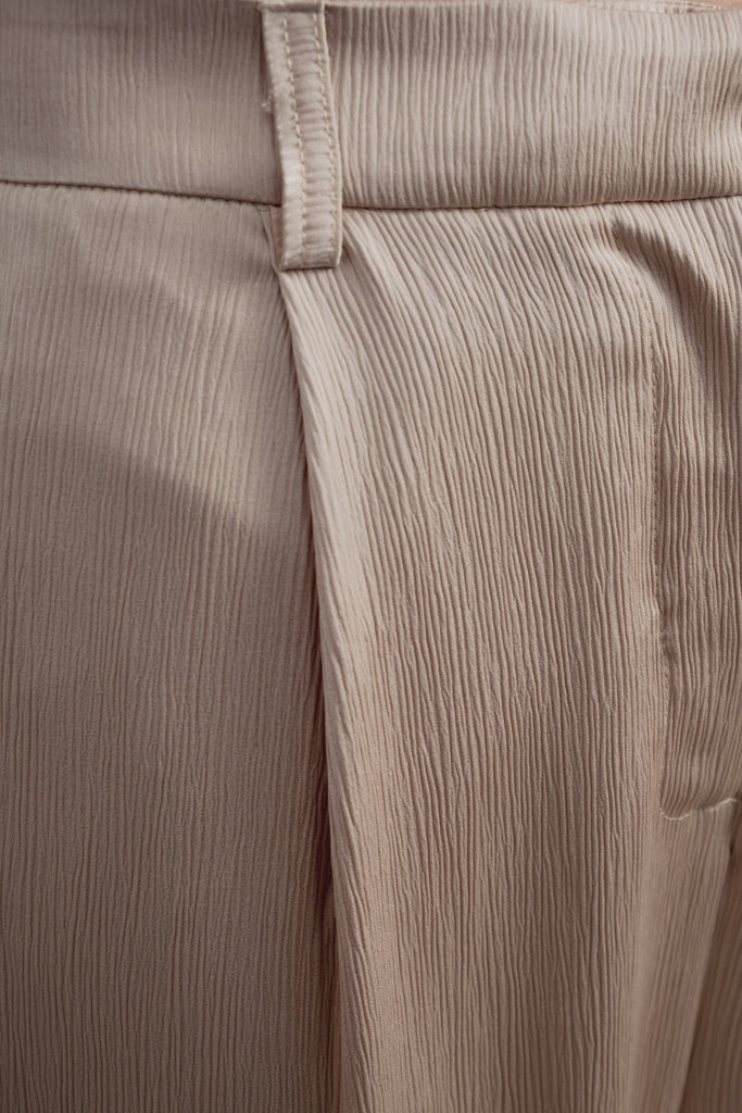 CALÇA FLUIDA DE CETIM