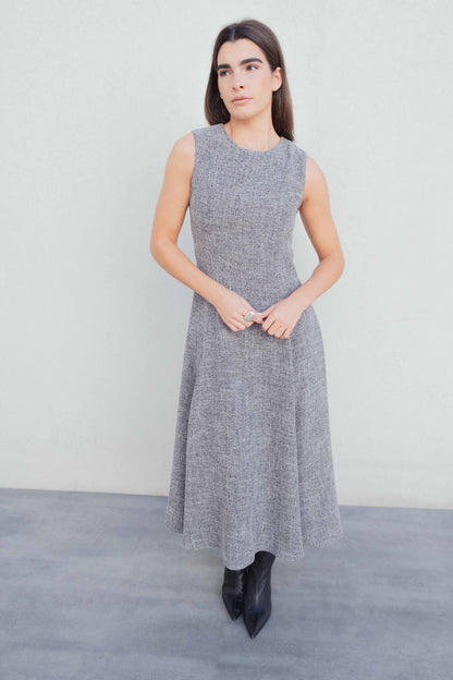 VESTIDO MIDI ESTRUTURADO