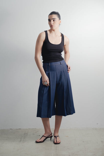 BERMUDA COM EFEITO JEANS FLUIDO