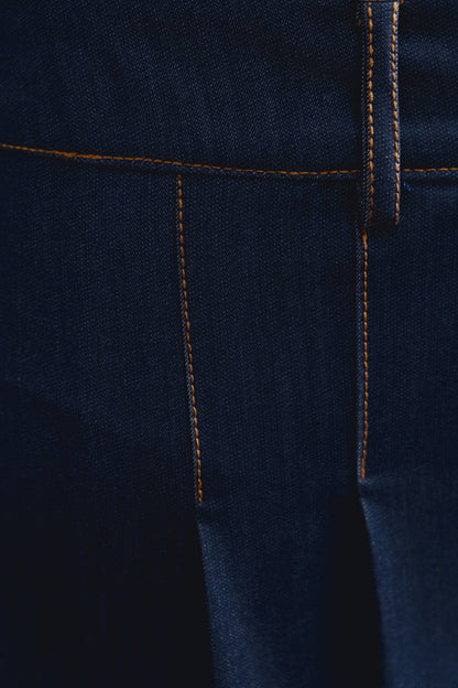 BERMUDA COM EFEITO JEANS FLUIDO