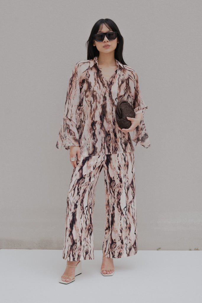 CAMISA ESTAMPADA SEMITRANSPARENTE