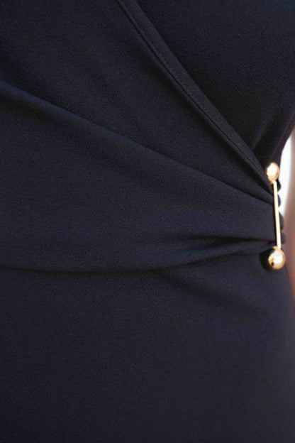 VESTIDO MIDI DE MALHA COM APLIQUE DOURADO