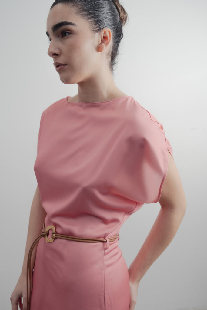 VESTIDO MIDI DE CETIM COM CINTO